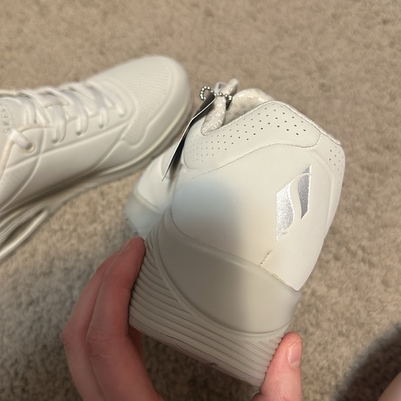 3/$150 NWT Size 9 women’s sketchers sneakers air cooled memory foam - Picture 3 of 8